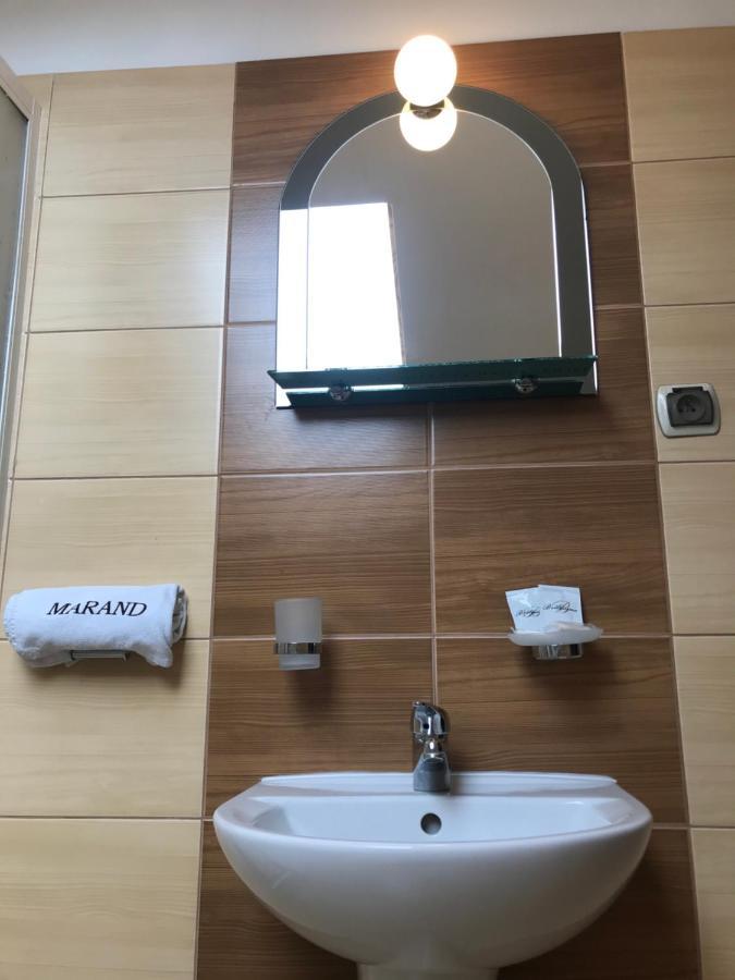 Hotel Marand ザチェルニエ エクステリア 写真